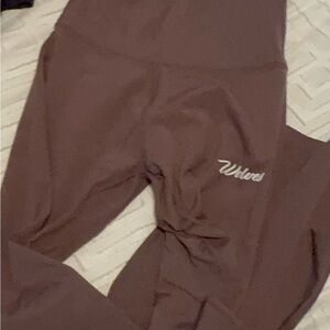 Mauve Darc Sport Wolves Leggings